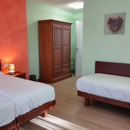 Le Acacie Bed & Breakfast *