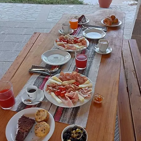 Le Acacie Bed & Breakfast