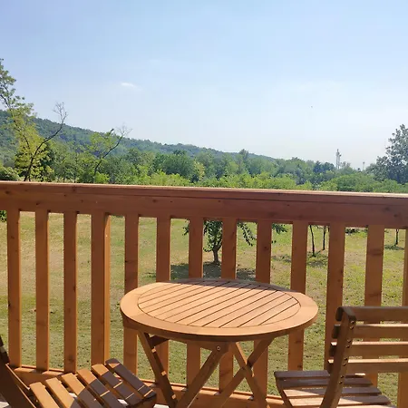 Couette-café Le Acacie 4*